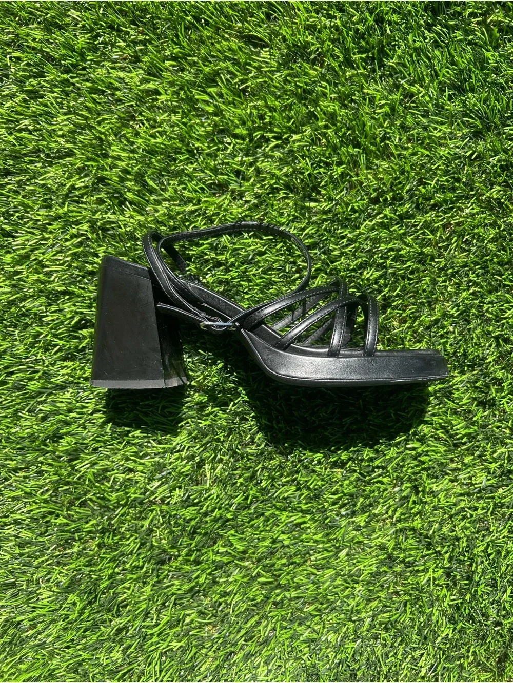 Women's Black Strappy Block Heel Sandals